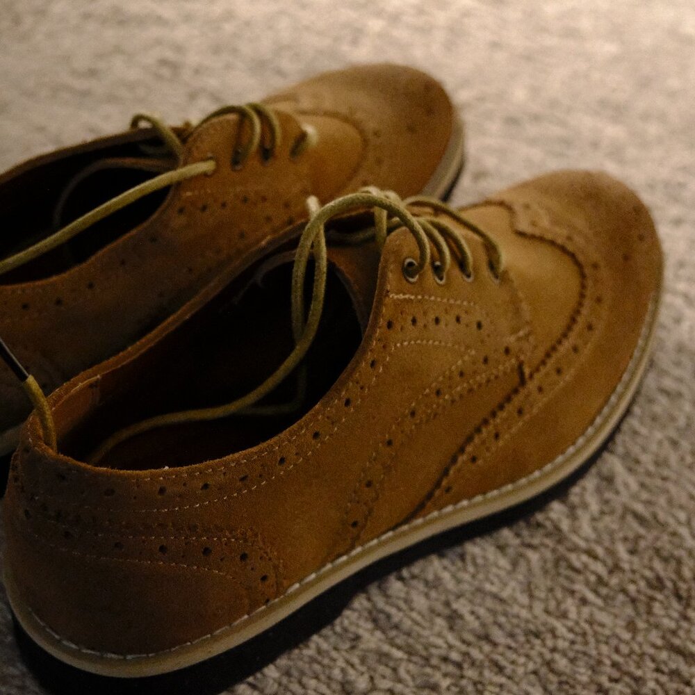 Marc Anthony Mens Lace-Up Designer Shoe US 8.5 NEW